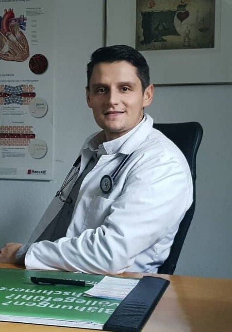 Doctor Urologist Davor Dragičević